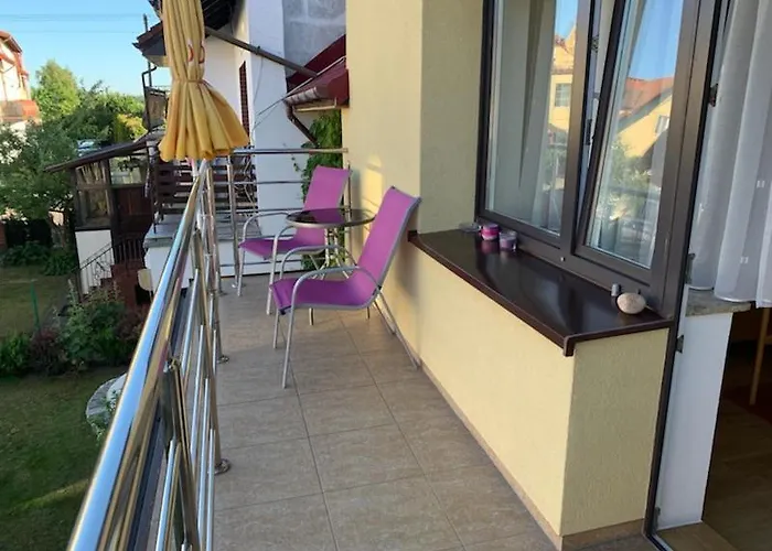 Goscinne Matros Проживание в семье Устроне-Морске